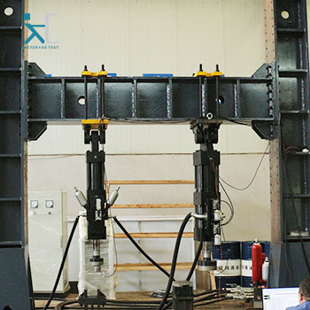 機車懸架簧（huáng）橫向力試（shì）驗機